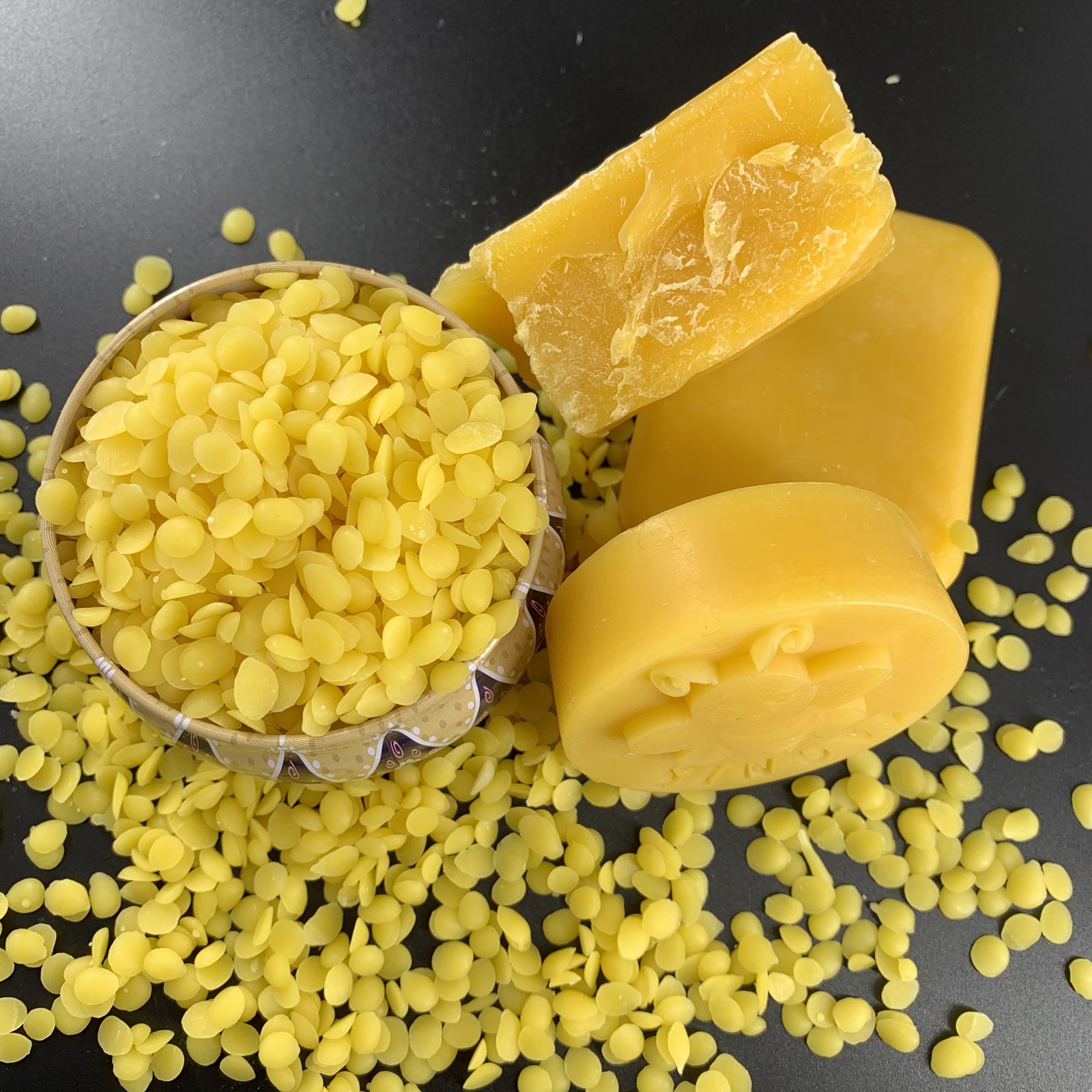 Natural beeswax for beehive foundation sheets