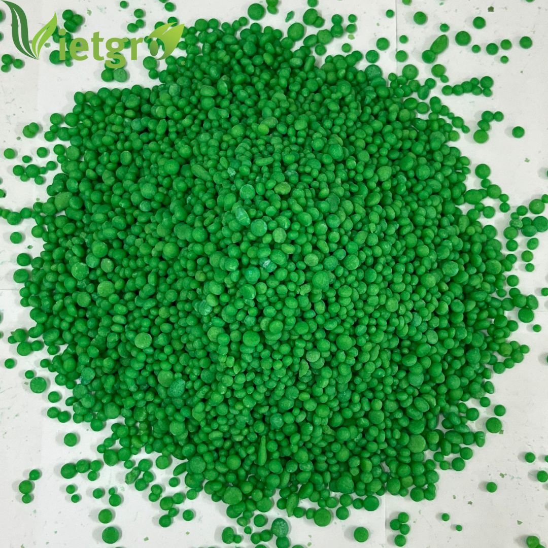 VGF Granular Compound NPK 20-20-15 Agricultural Fertilizer for All Markets - Green Granular - OEM Bag