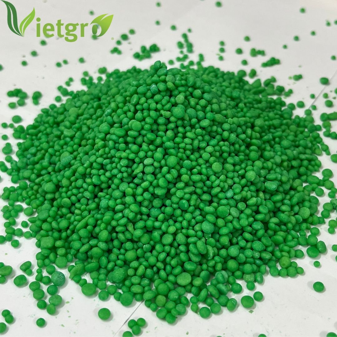 VGF Granular Compound NPK 20-20-15 Agricultural Fertilizer for All Markets - Green Granular - OEM Bag