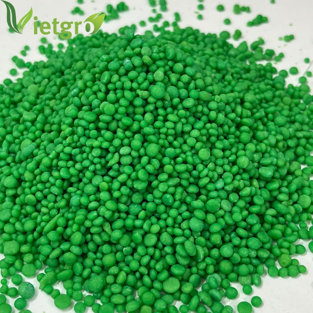 VGF Granular Compound NPK 20-20-15 Agricultural Fertilizer for All Markets - Green Granular - OEM Bag