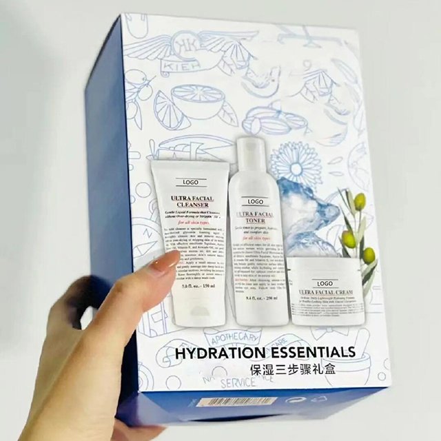 Custom Logo Moisturizing Nourishing Face Care High Moisture Three Piece Face Skin Care Set