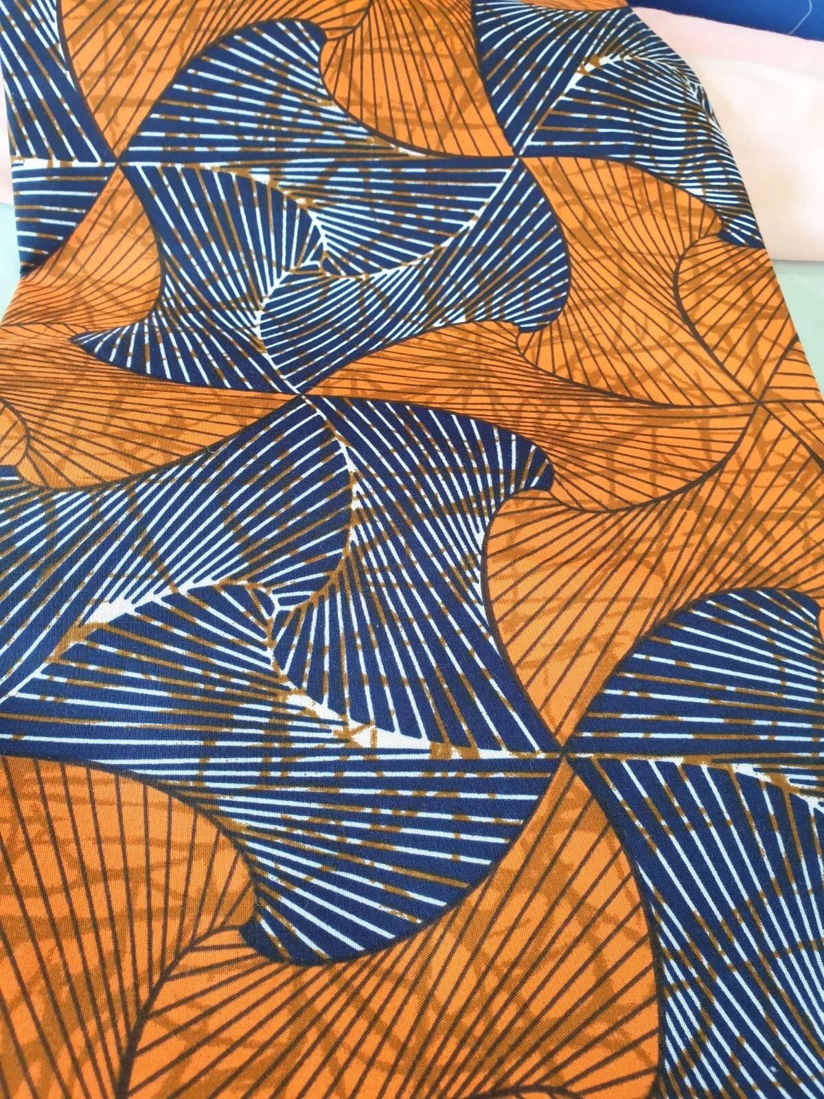 High-Quality African Wax Printed Fabric, Holland Loincloth with Vibrant Patterns, Ideal for Traditional Wear and Custom Designs