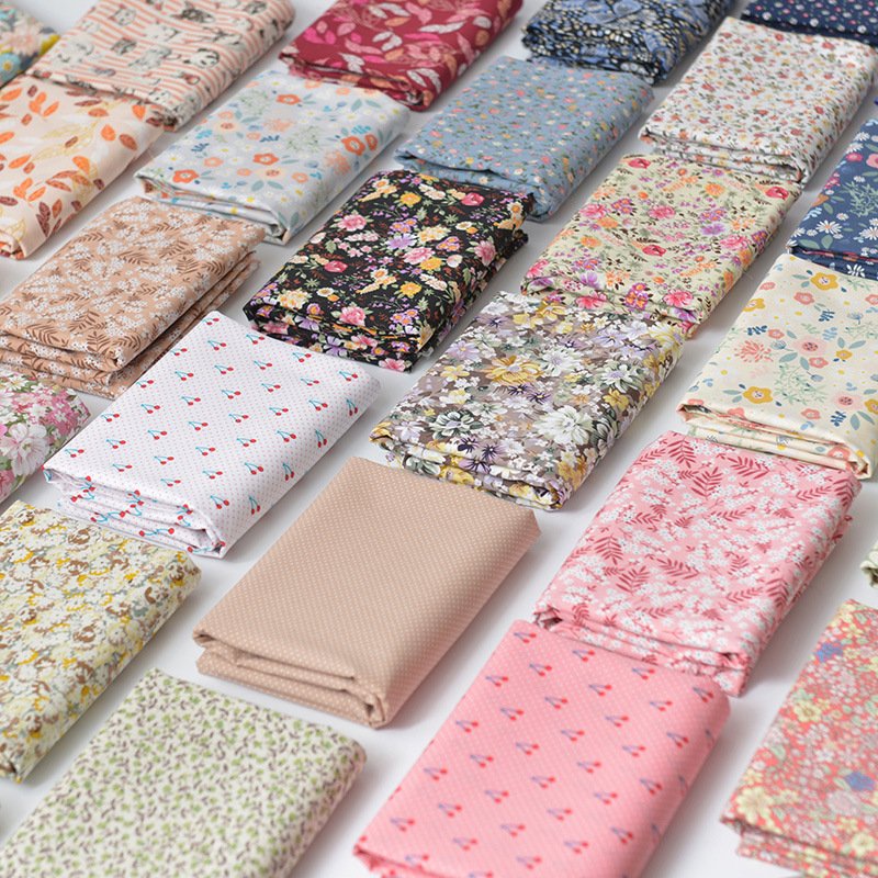 Manufacturer Supplier 44" 145gsm, 100% Cotton Floral Liberty London Custom Digital Print Tana Lawn Fabric for Garment Quilting/