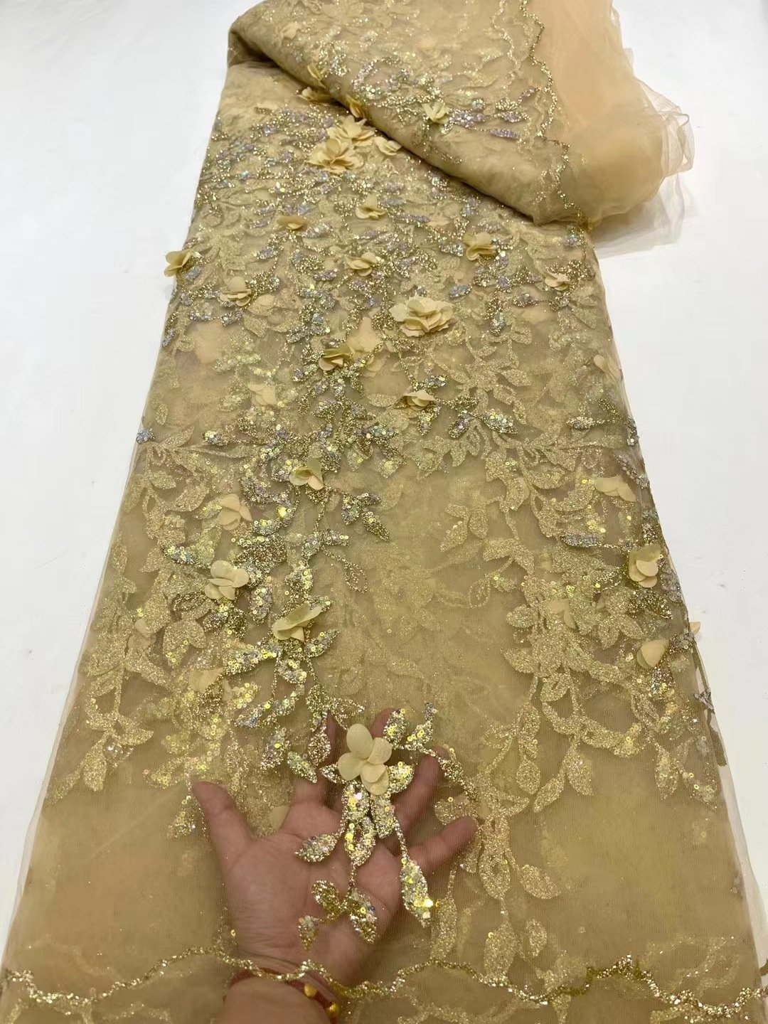New Design Heavy Beaded Lace Fabric Sequins Mesh Net Lace Tulle Wedding Dress For Women Wedding Party Luxury Lace