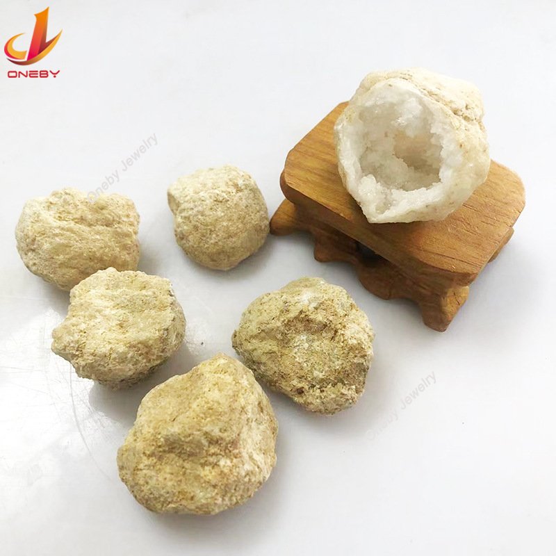 Crystals wholesale bulk Natural Quartz semi-precious crafts white druzy rough geode stone and crystal Geode For healing