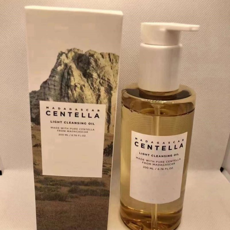 Skin Care Light Oil with Fresh Cleansing Effect SKIIN1004 Madagascar Centella Light Cleansing Oil 200ml