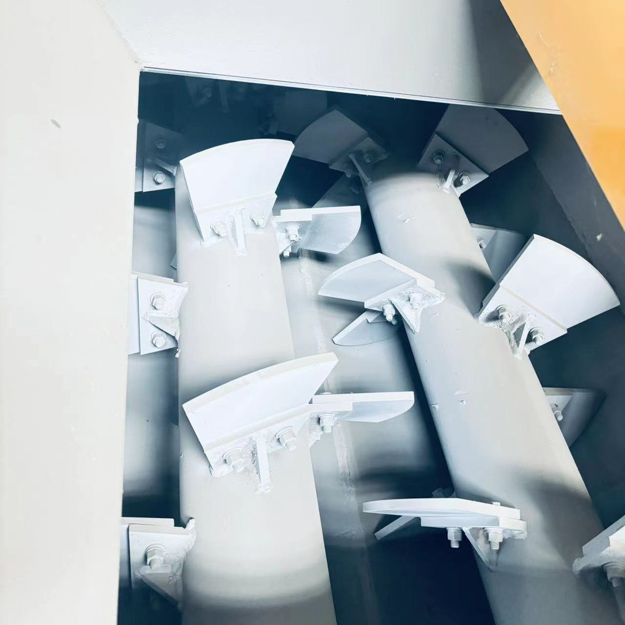 Henan organic fertilizer equipment manufacturers direct supply double-shaft mixer
