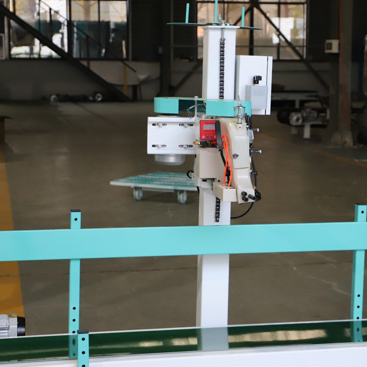 LongHai 20kg 50kg Soil Animal Food Rice Compost Organic Sand Fertilizer Packing Machine Open Mouth Bag 25kg bagging machine