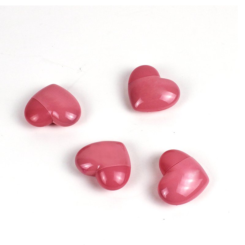 Makeup private label liquid lip gloss matte Love heart-shaped lip gloss matte lip gloss