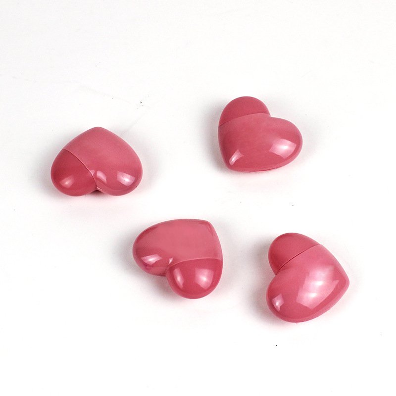 Makeup private label liquid lip gloss matte Love heart-shaped lip gloss matte lip gloss