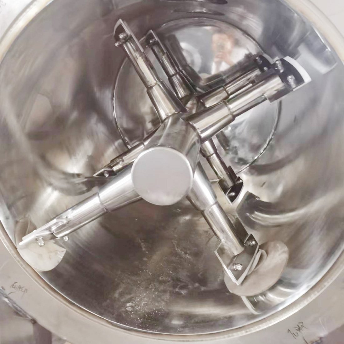 Glaze paste material drying equipment Sodium methoxide vacuum rake dryer Thermosensitive material rake dryer