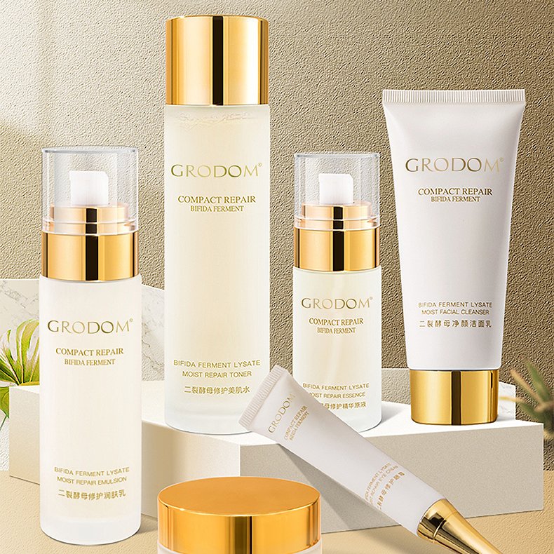 China Supplier Factory Organic Vitamin C Face Wash Collagen Skin Care Kit Private Label Skin Care