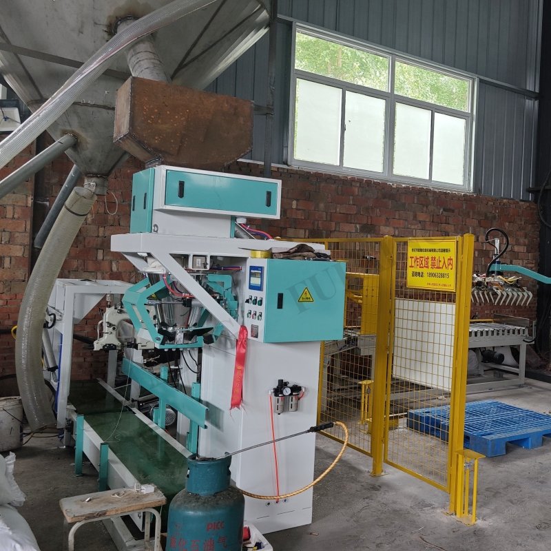 5kg 10kg 15kg 20kg 50kg Organic Fertilizer Packing Machine Sugar Grains Beans Feed Plastic Wood Pellets Packing Machine