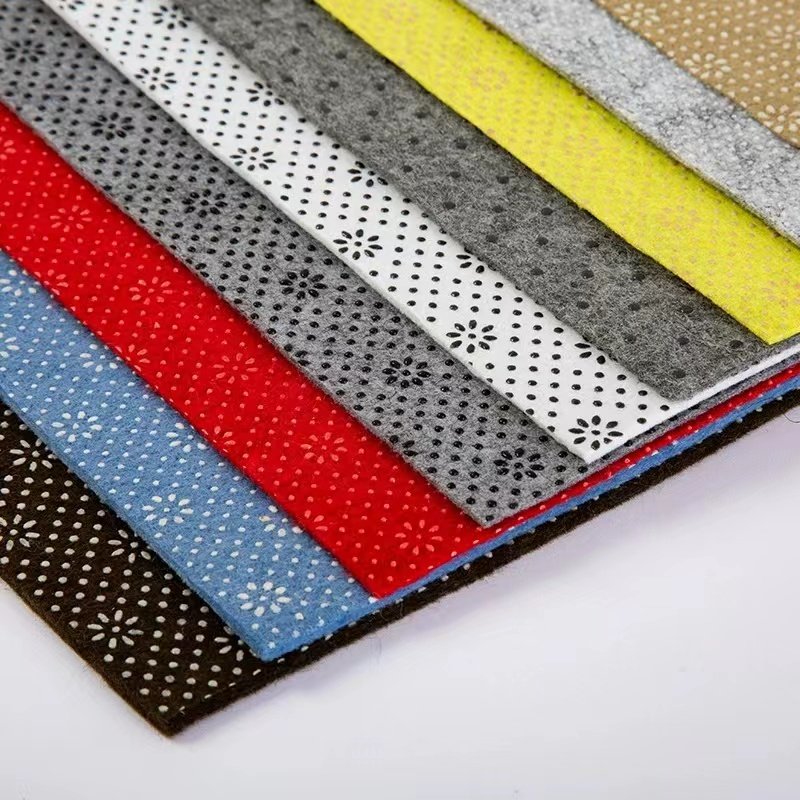 Factory Supply Anti , Needle Punched PVC Dots Felt Non Drop Cloth Polyester NonWoven Fabric for Carpet and Floor Mat/