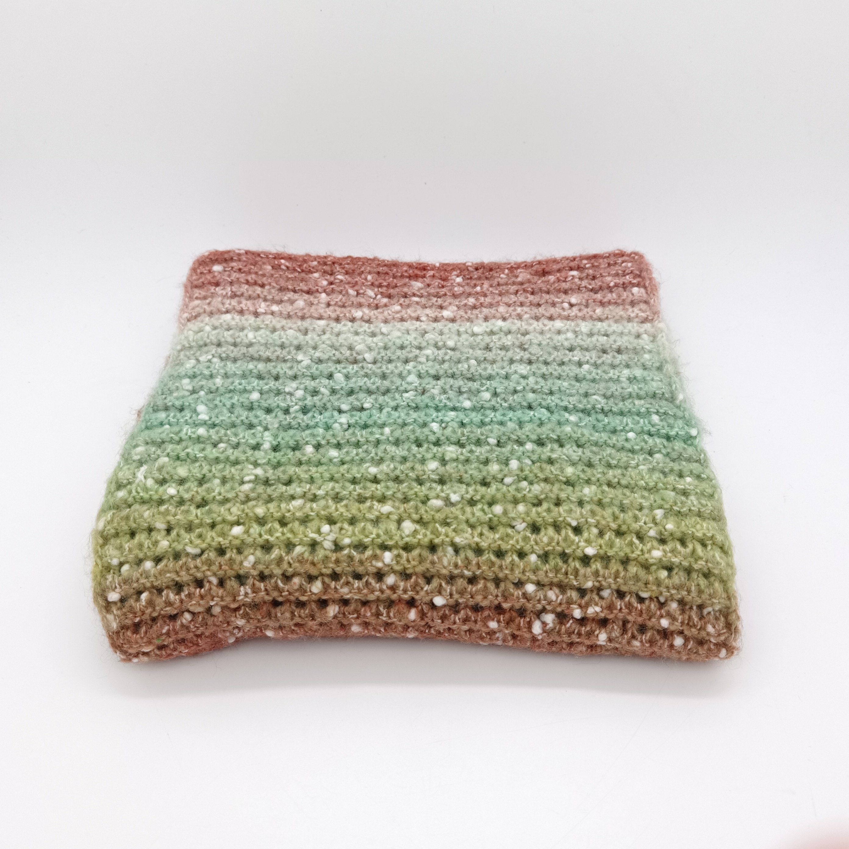 Blended Cotton Yarn with Glowing Effect Cake Luminous Fancy Yarn Hand Knitted and Woven Glow-in-the-dark Embroidered 150D YX8005