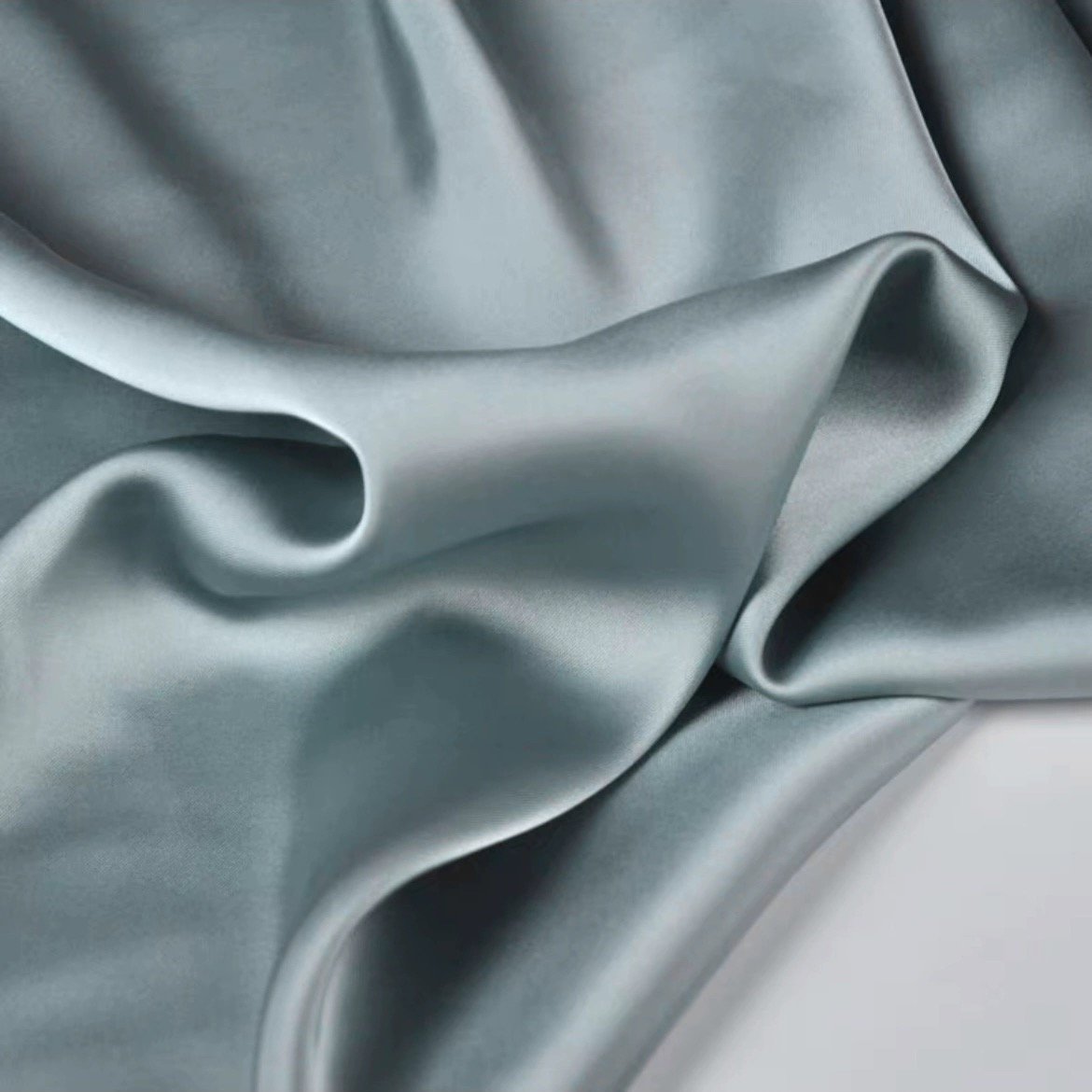 Chinese factory price wholesale elastic acetate fabric satin dyed bridal satin fabric sleeping dress fabric 125gsm