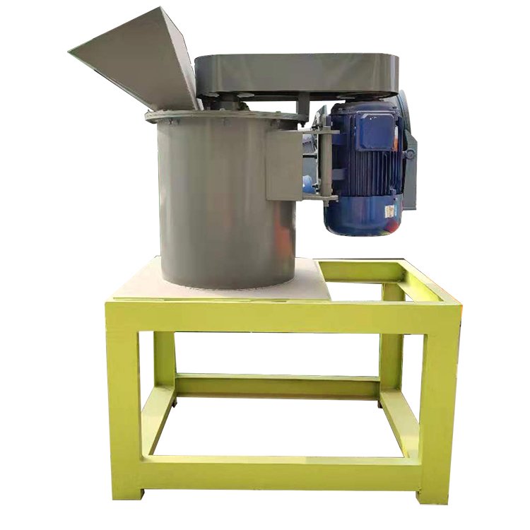 Organic fertilizer crusher is used for crushing raw materials with high moisture content
