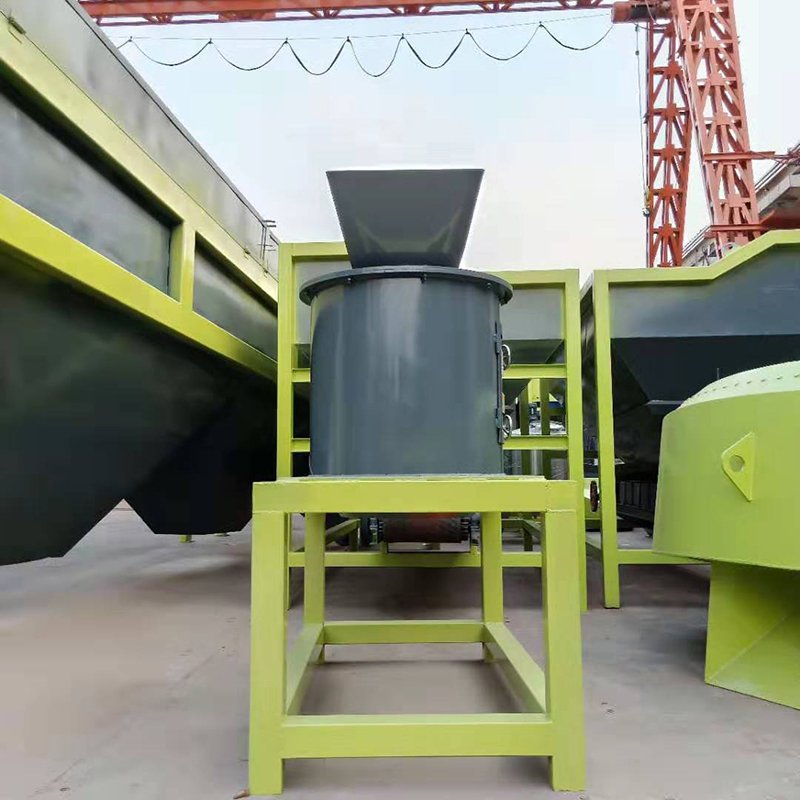 Factory Supplies Cow Manure Organic Fertilizer Vertical Crusher Compost Making Machine