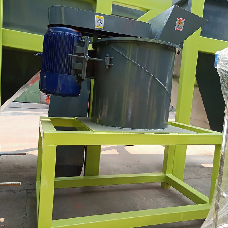 Factory Supplies Cow Manure Organic Fertilizer Vertical Crusher Compost Making Machine