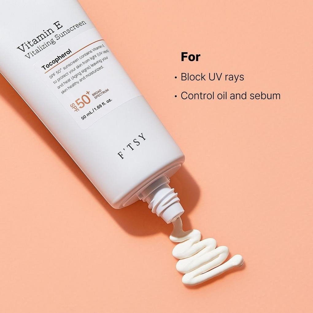 Hydrating and Moisturizing Refreshing Non-sticky Anti-UV Brighten Skin Sunscreen cream sun protection