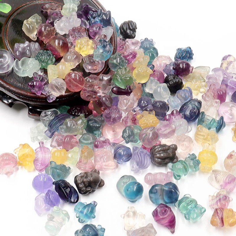 Mini fluorite mushroom butterfly bear turtle carvings bulk Natural Rainbow Fluorite Healing Stone Crafts Mini Crystal Carvings