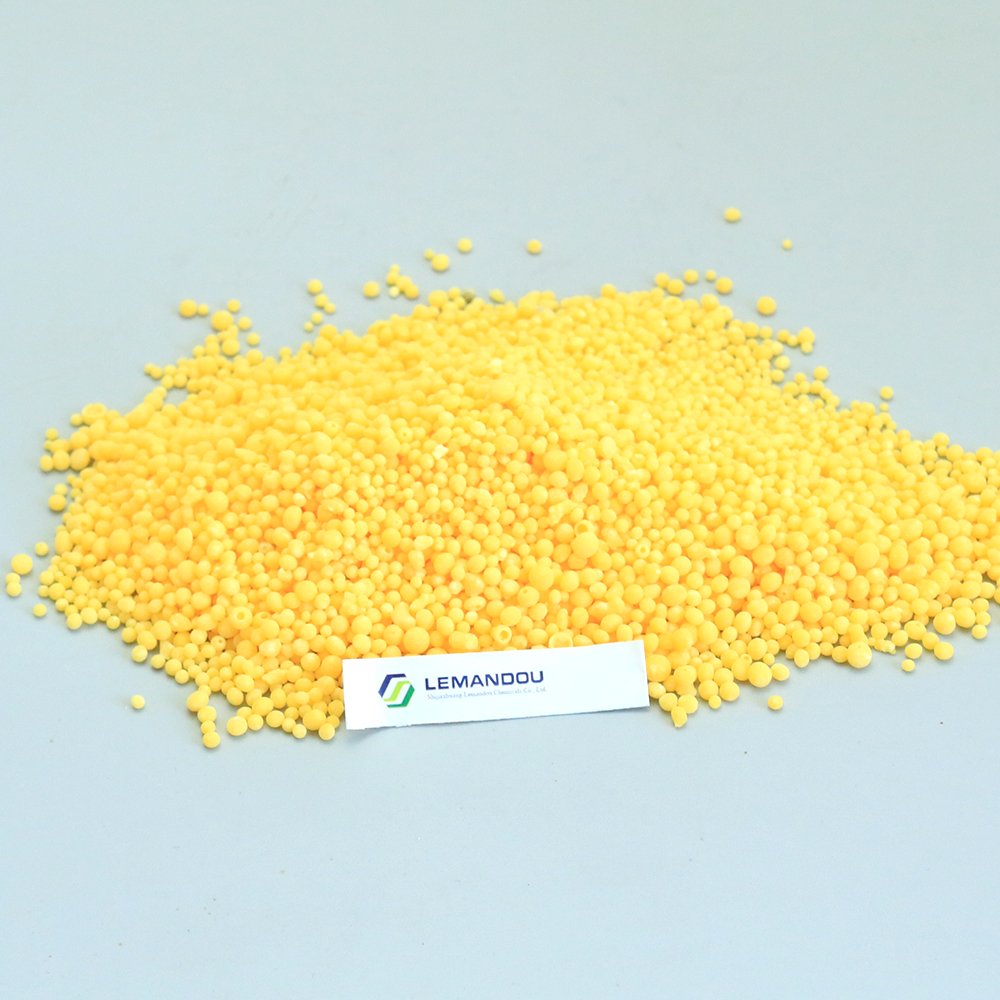 Agricultural water-soluble fertilizer NPK 12-12-17 balanced fertilizer for vegetables and fruits