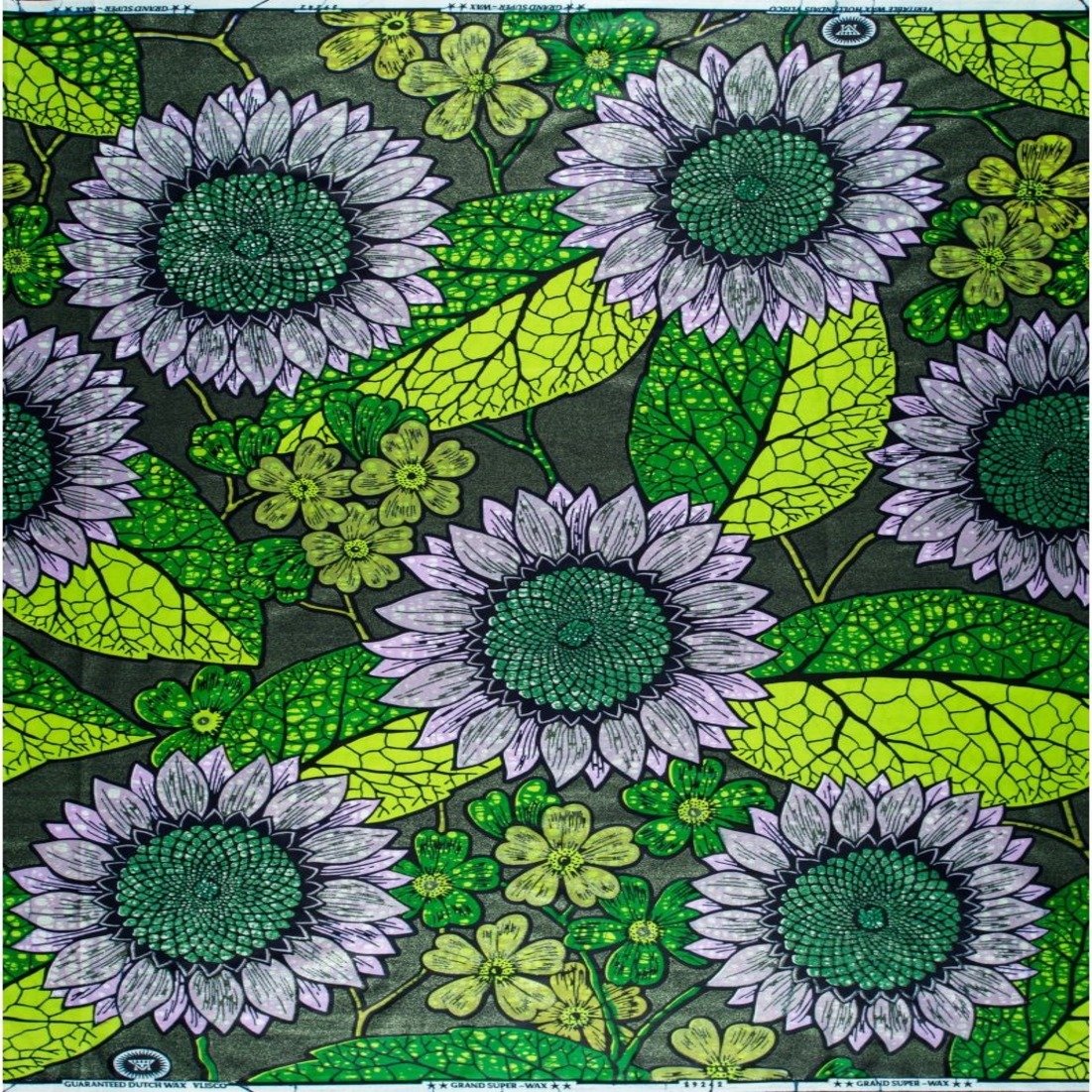 High-Quality African Wax Printed Fabric Holland Loincloth with Vibrant Patterns, Ideal for Traditional Wear and Custom Designs.