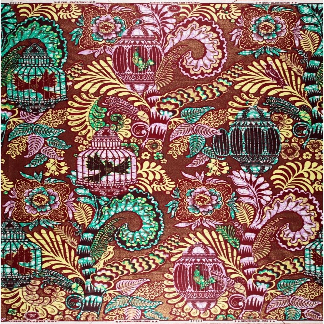 High-Quality African Wax Printed Fabric Holland Loincloth with Vibrant Patterns, Ideal for Traditional Wear and Custom Designs.