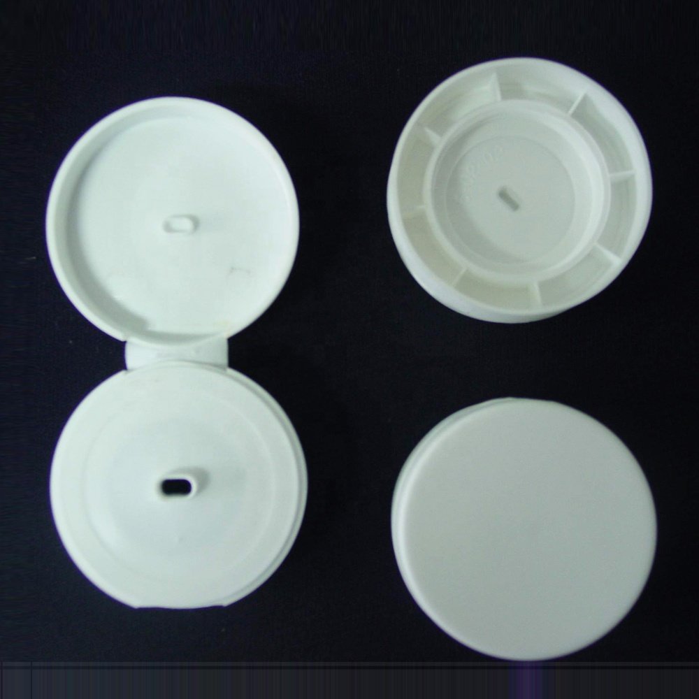 500ml and 1000ml Plastic Spice Sauce Pepper Bottle