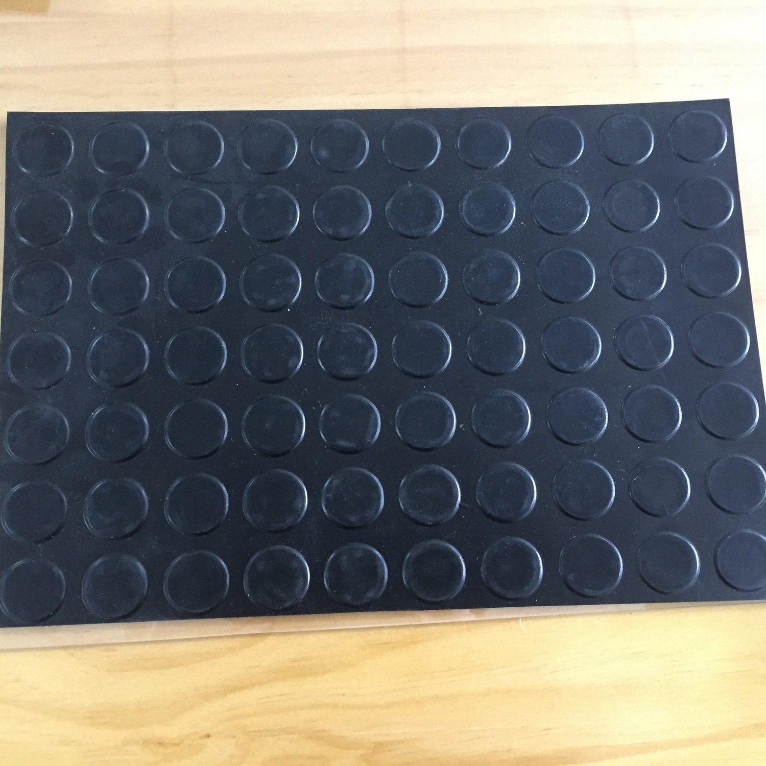 Color outdoor rubber flooring round buckle rubber sheet gym outdoor floor