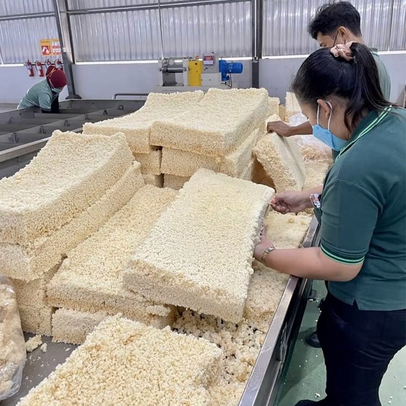 High-performance Raw Materials MEGAPOLY 50 Can Used Alone or As A Blend with Other Natural Rubber Grades