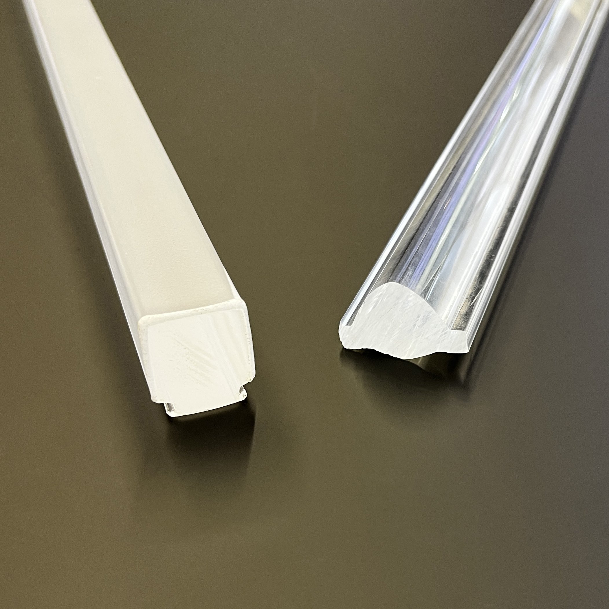 Mitsubishi Raw Material Extruded Clear Acrylic Rod Acrylic Pole Acrylic Bar