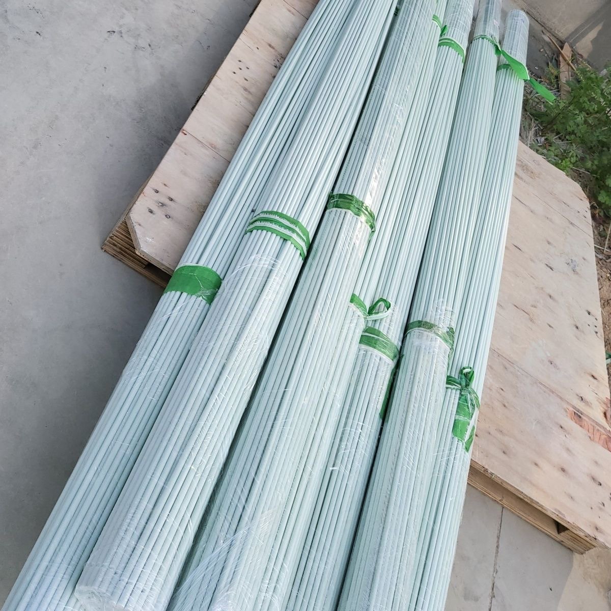 FRP GRP Small Size Solid Fiberglass Rod Durable Fishing Rod from Fiberglass Products Line