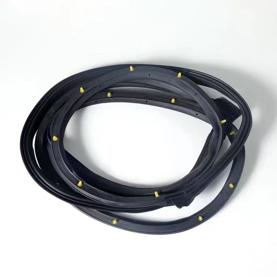 Wholesale price Car Door Weatherstrip auto door frame seal strip Rubber Seal belt for TOYOTA COROLLA 07-13 Run Channel Seal belt