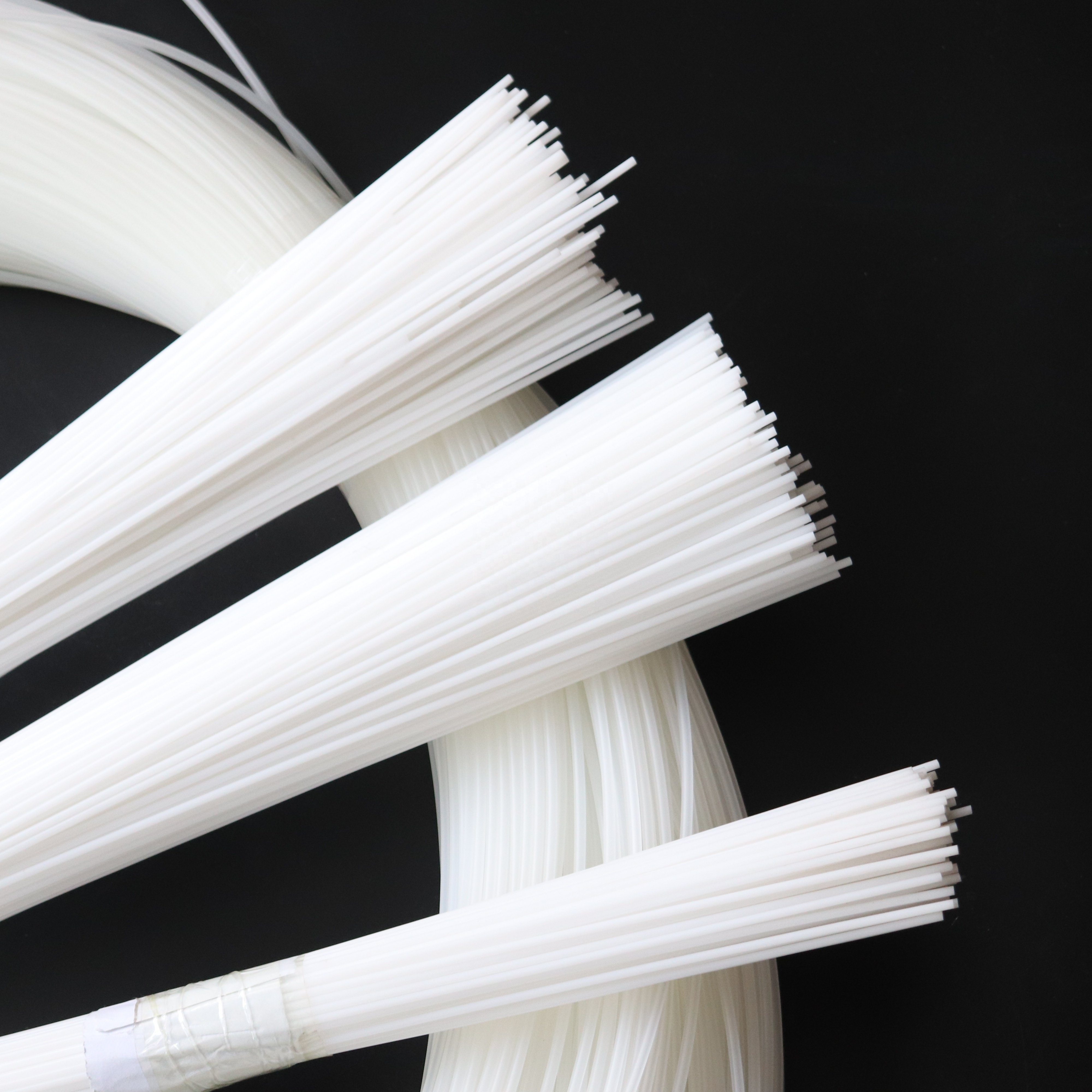 High Performance Industrial Rigid Plastic PA Rod Extrusion Extruder 4mm Thin Small Diameter NYLON Rod