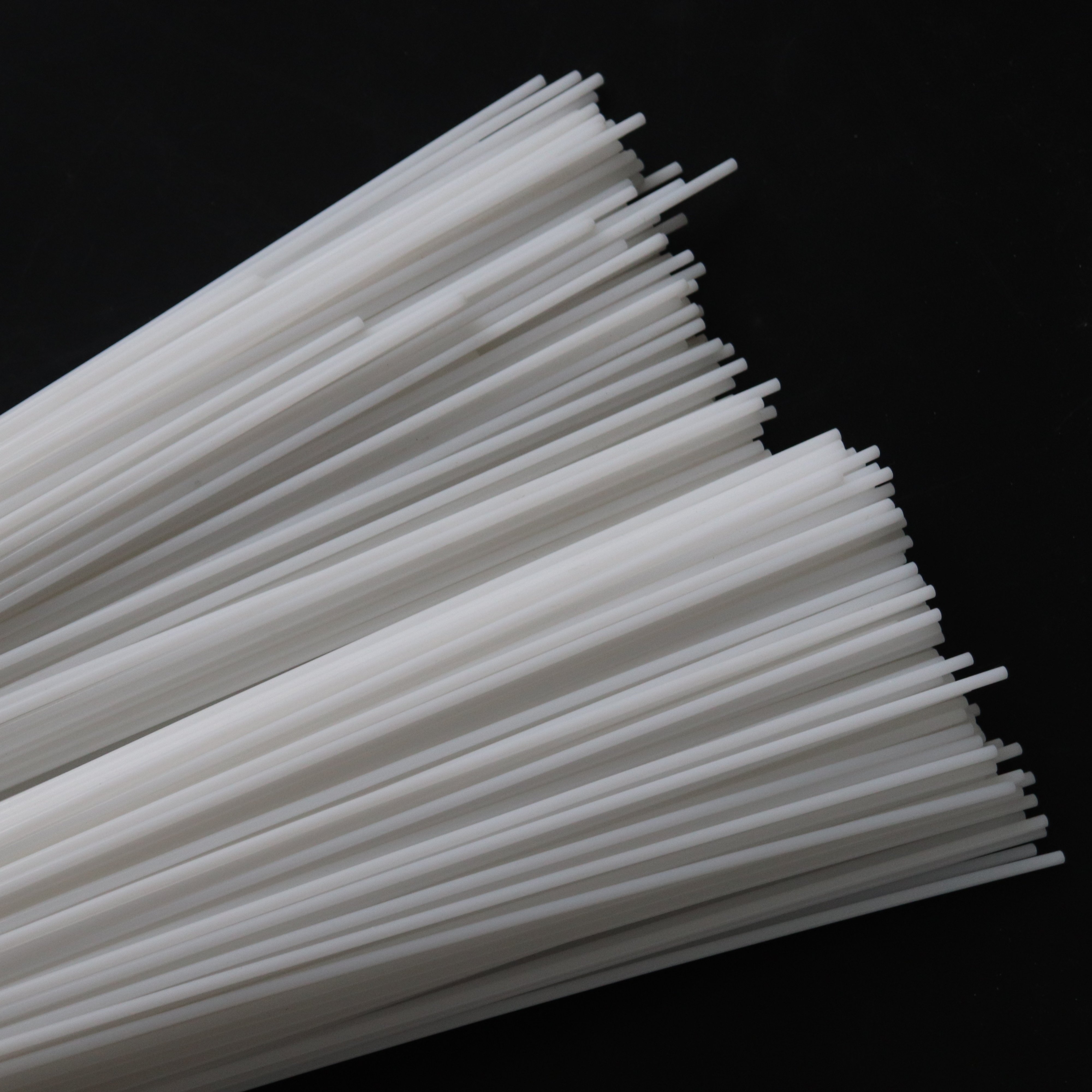 High Performance Industrial Rigid Plastic PA Rod Extrusion Extruder 4mm Thin Small Diameter NYLON Rod