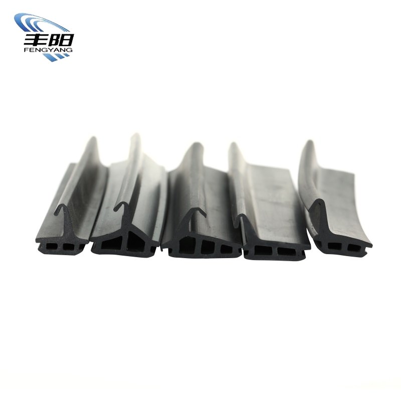 Certified Automotive Rubber Sealing Strip Black EPDM Door Sealing with Corrosion Resistance