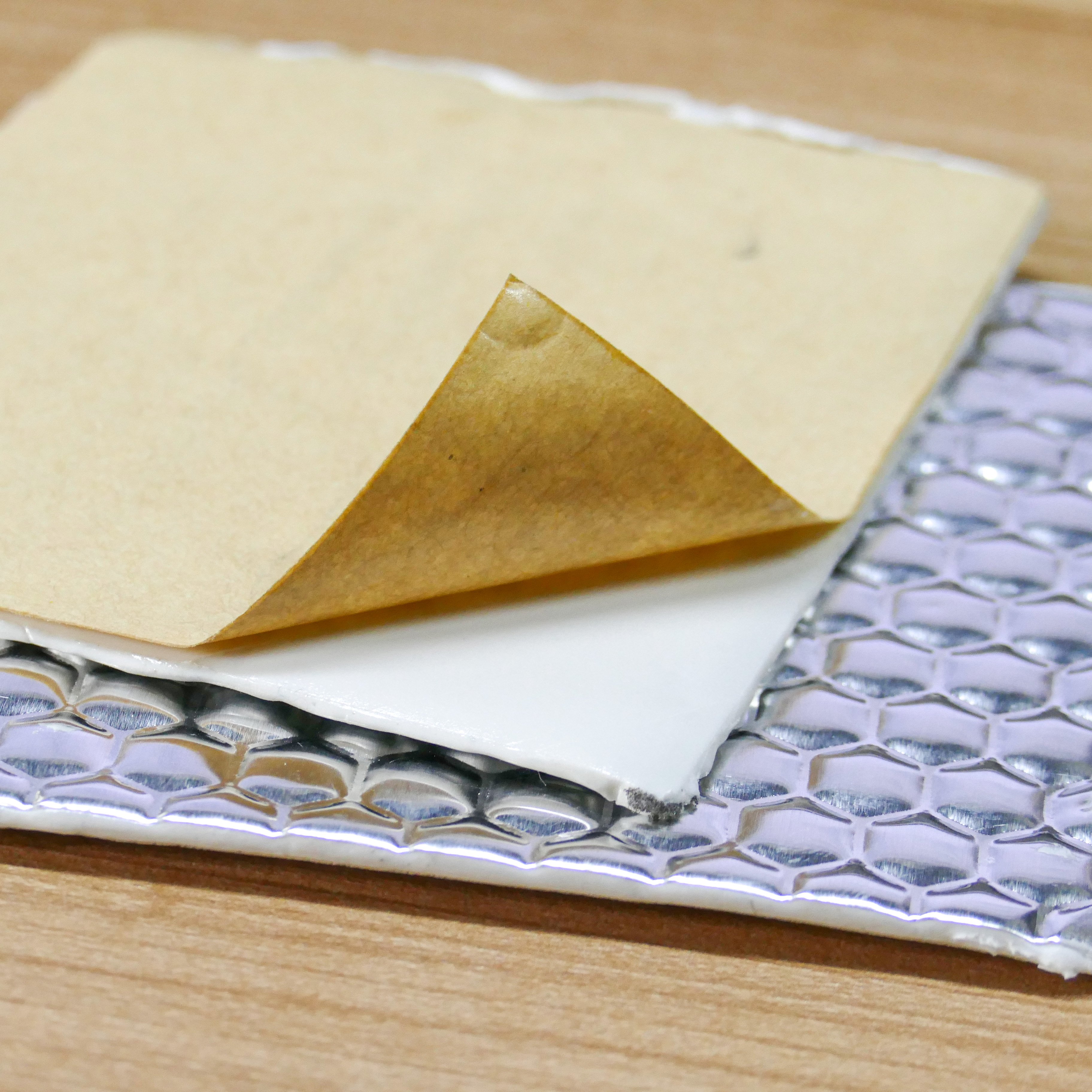 Self-Adhesive Acrylic Butyl Rubber Sound-Damping Sheet Aluminum Plate Sound-Proofing for Car Sound-Blocking Insulation