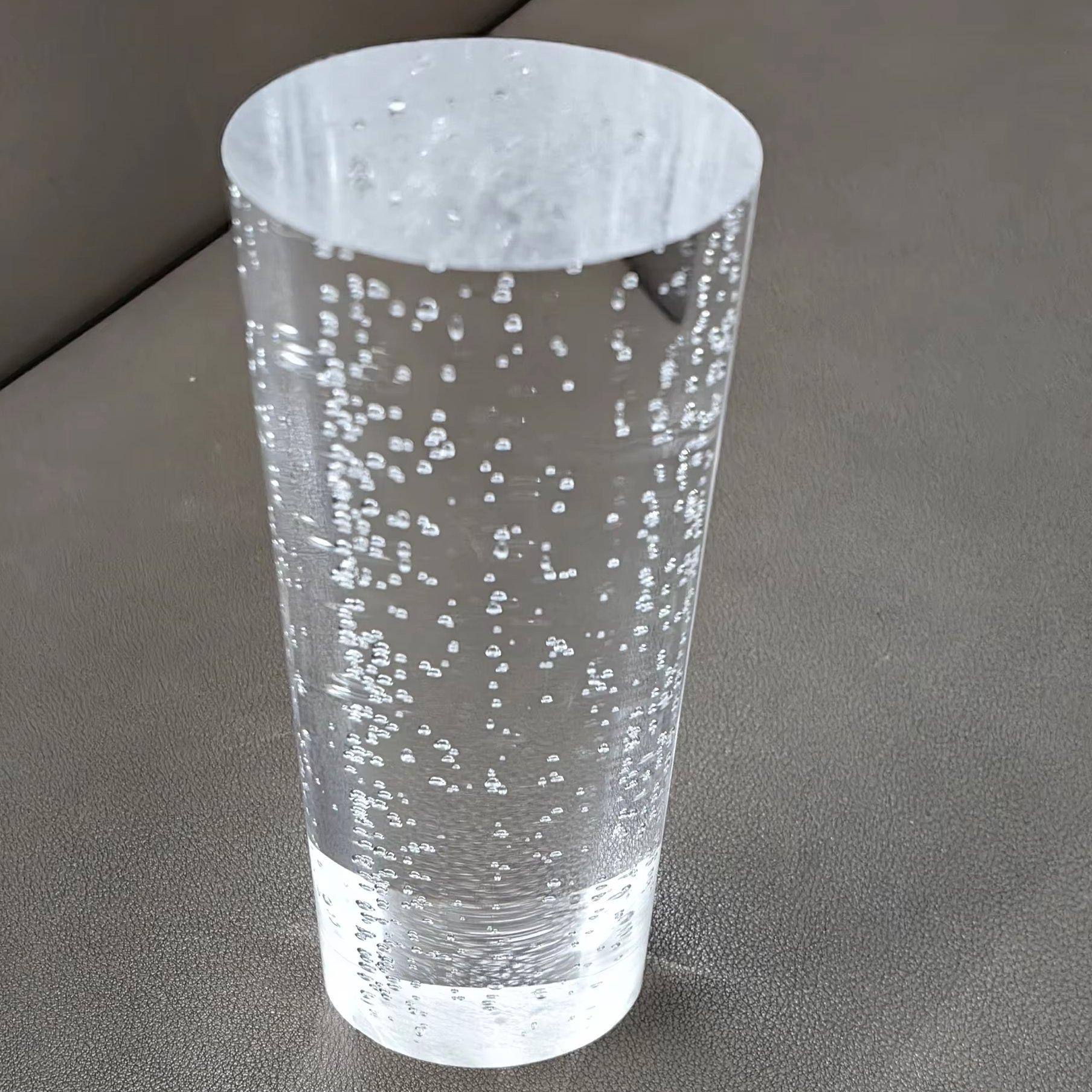Wholesale Transparent PMMA Acrylic round Rod Available in Different Diameters from 2 mm to 350mm for Plastic Moulding