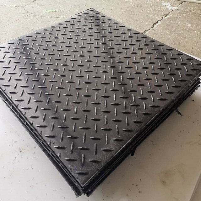 4x8 feet High-density Polyethylene HDPE Instant Roadway Pathway Trackway for Heavy Duty Truck Construction Site