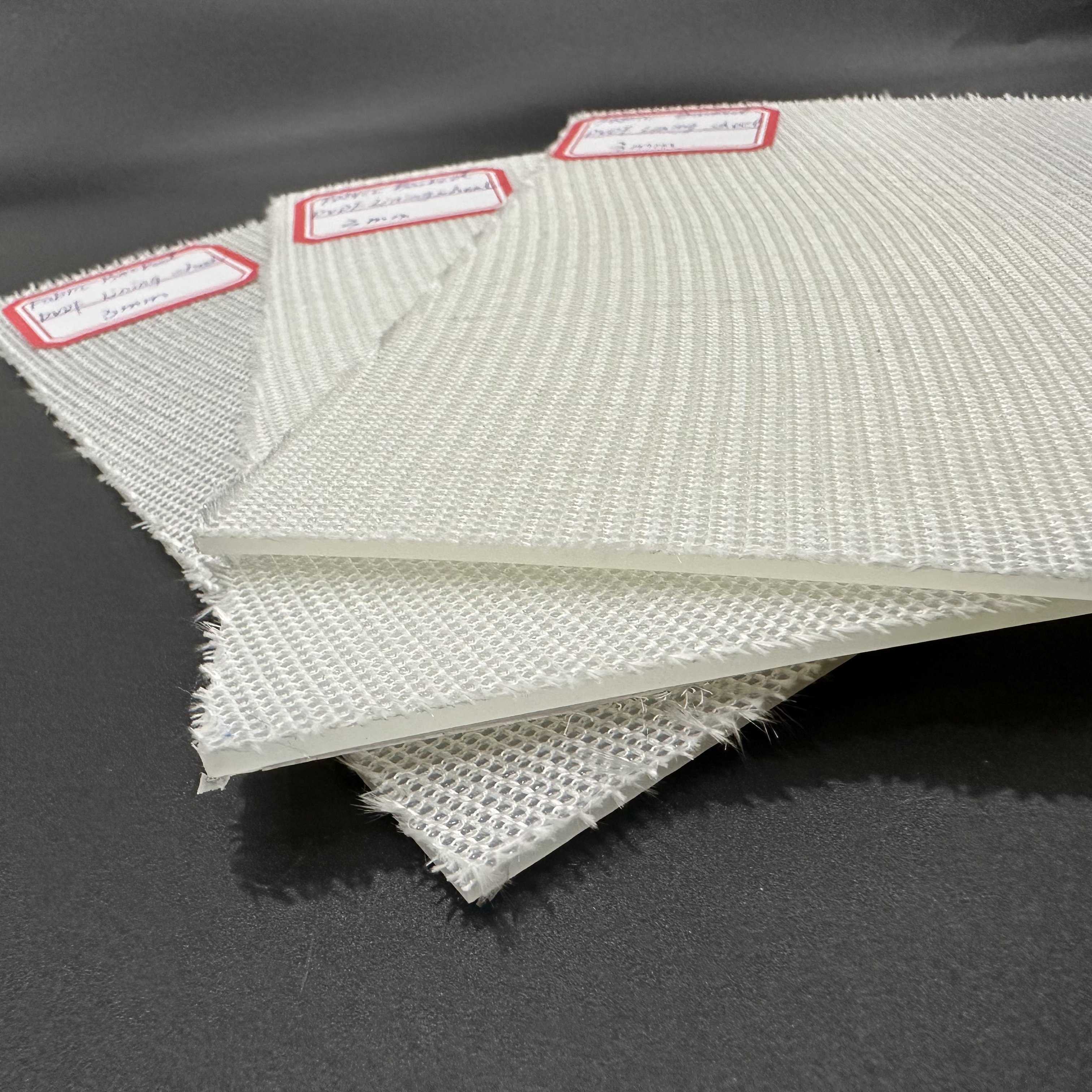 PVDF Flat Sheet Backed Fiberglass Fabric with Fiber Membrane used for Petroleum Chemical Industry.