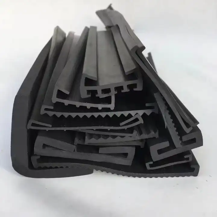 High quality strips epdm solid rubber strips custom EPDM extrusion strip with logo