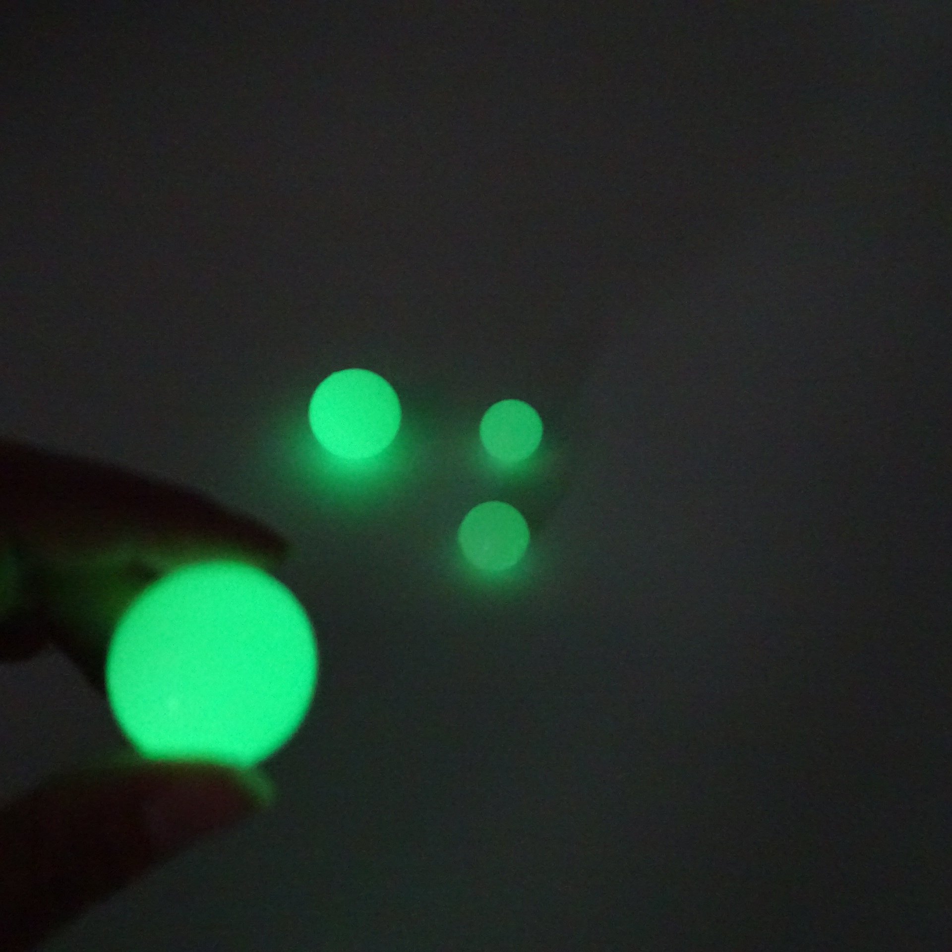 Customized luminous glow in the dark NR NBR FKM EPDM silicone ball soft hard rubber ball