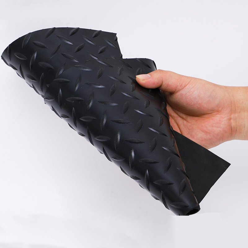 Different Thickness Anti-skid Skid-proof Slip-resistant Rubber Flooring Paving Anti-slip Rubber Mat Non-slip Rubber Sheet Roll