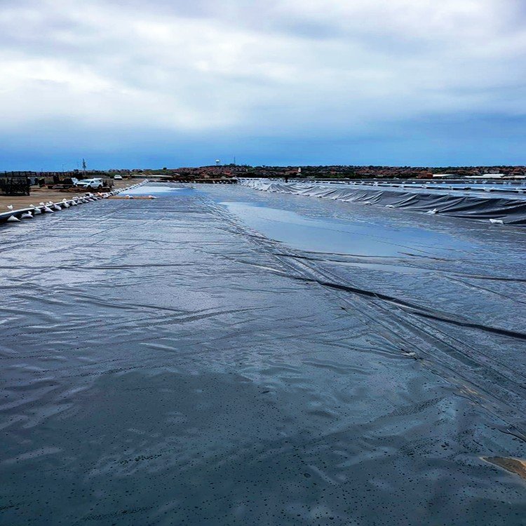 Waterproofing EPDM Pond Liner Membrane Rubber Sheet For Pool Garden Pond Liner
