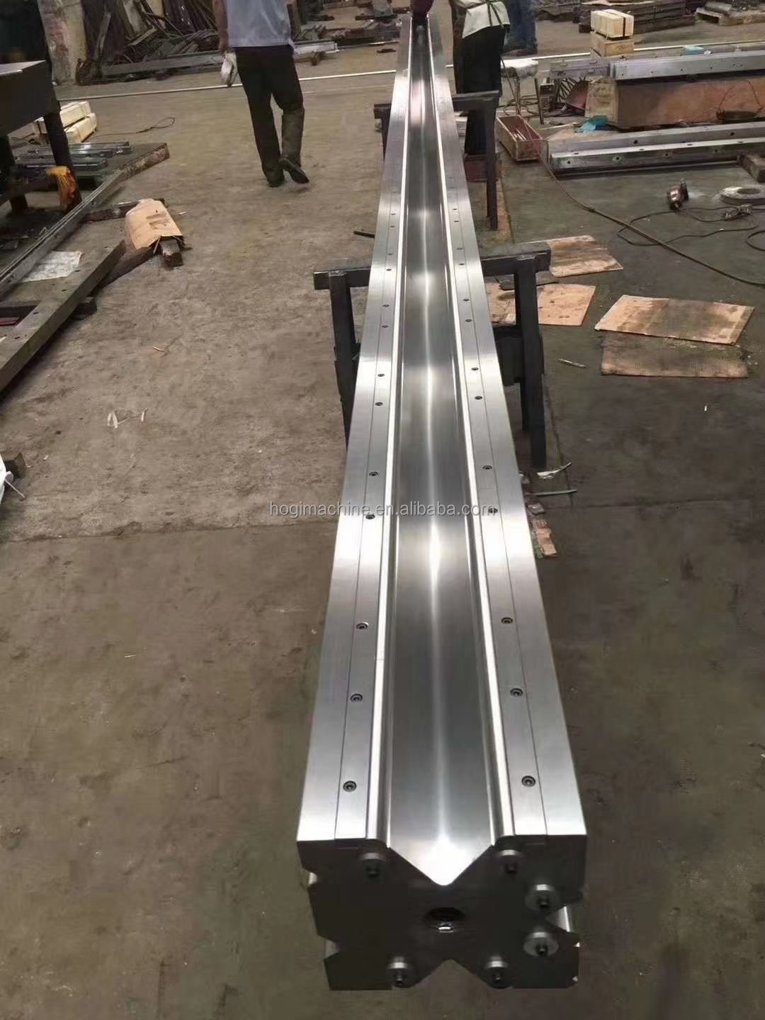 90 Degrees CNC Bending Machine Tools Press Brake Punch and Die