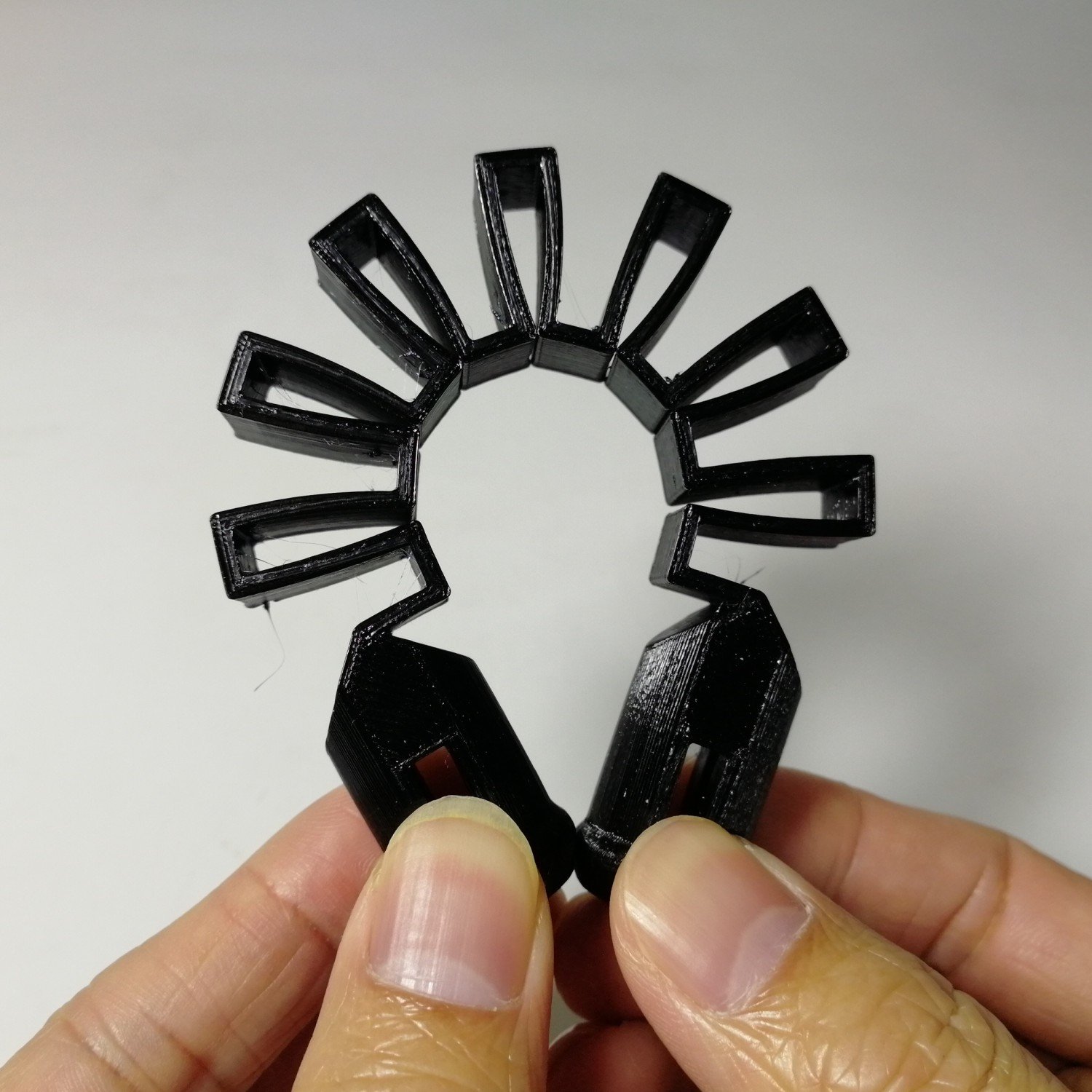 HELLO3D OEM/ODM 3D Printing Filament 1.75mm/2.85mm PETG/TPU/SILK/PLUS PLA 3D Printer Filament Plastic Rods