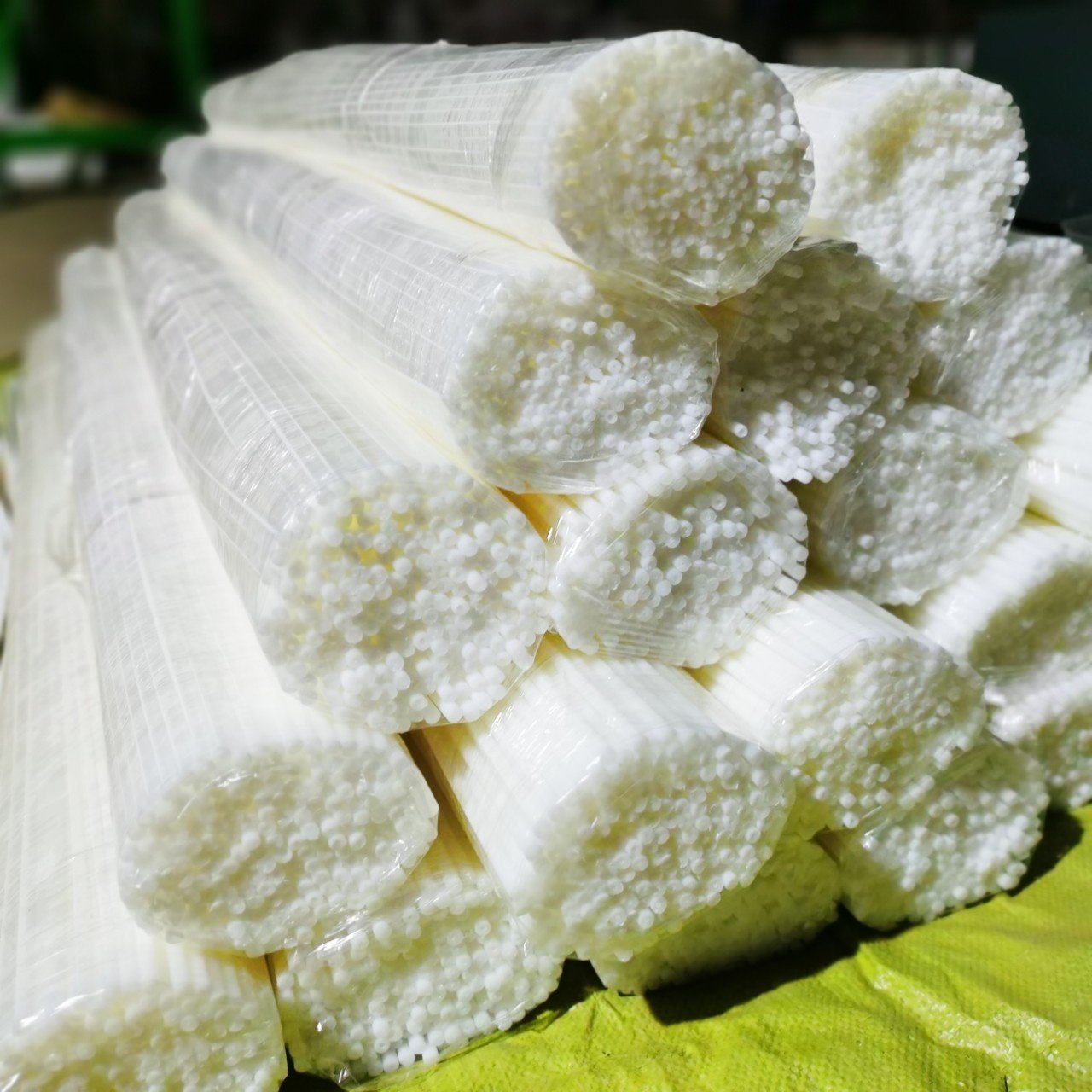 Extrusion Custom 1mm 2mm 3mm 4mm 5mm 6mm 8mm PA6 small diameter plastic rod nylon rod