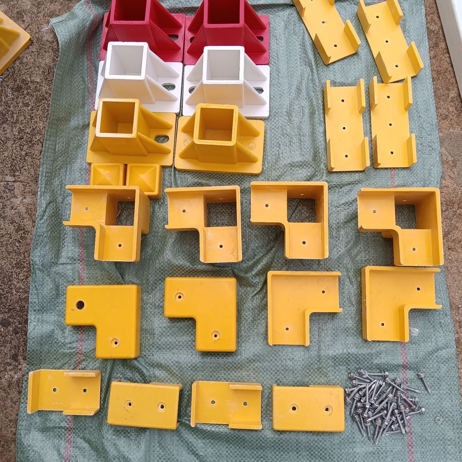 wholesale yellow color UV resistence frp Elbow connector 50mm square Tube Fiberglass Handrail Fittings