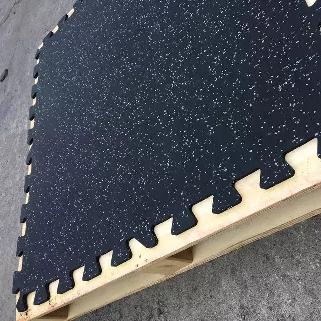 20mm non-slip wear-resisting gym floor mats interlocking rubber tiles